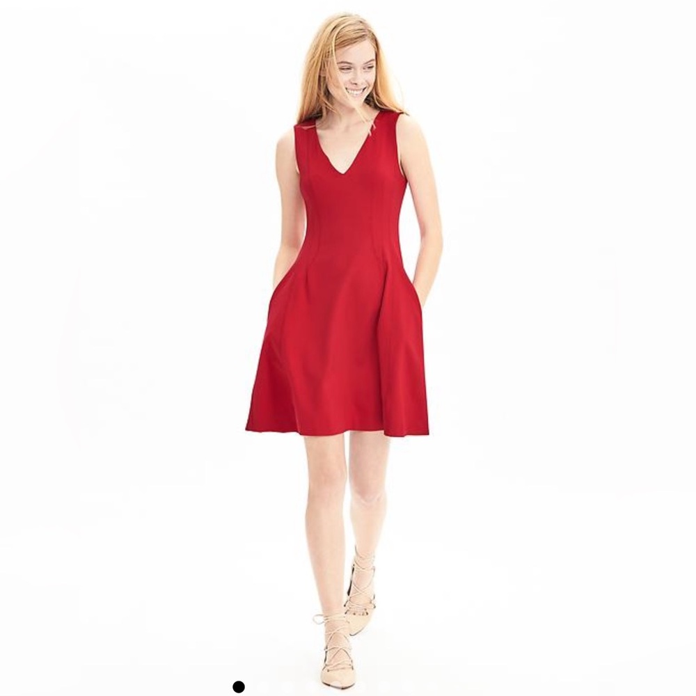 Banana Republic Ponte Fit & Flare Dress size 2 Red Sleeveless Classic